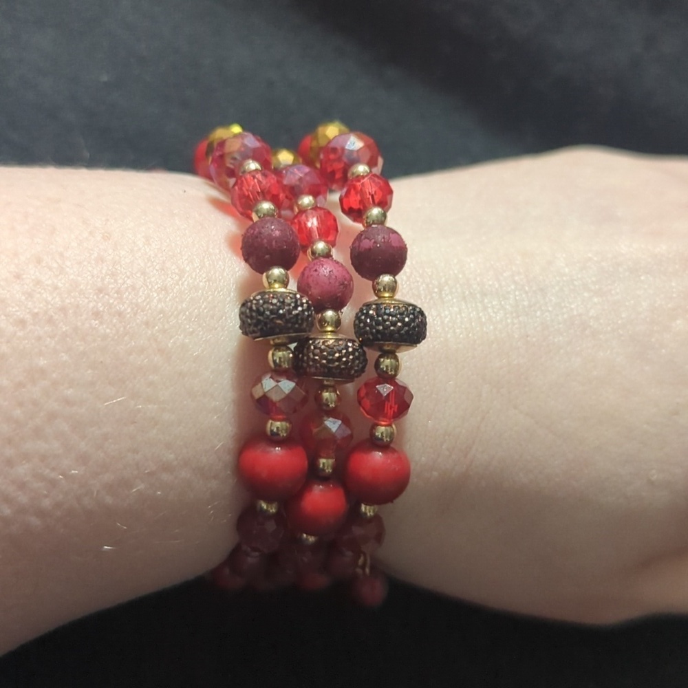 Gold Tone Red Brown Beaded Memory Wire Wrapped Statement Bracelet